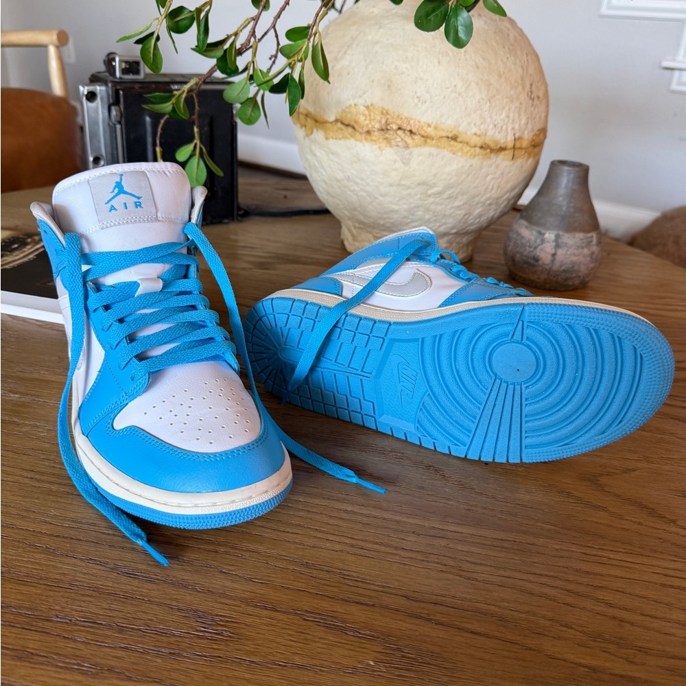 Air Jordan 1 Mid Dark Powder Blue Women’s 8.5 | Worn Once